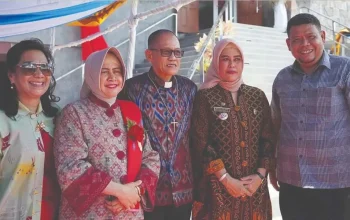 Camat Tamalate Dampingi Ketua TP PKK Makassar dalam Penahbisan Gedung Gereja Kibaid Balang Boddong