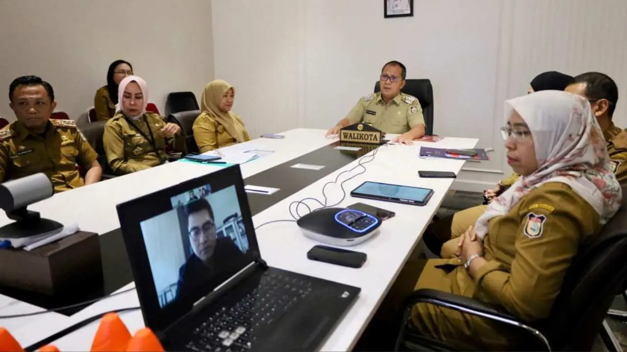 Kadinkes Makassar Dampingi Wali Kota Danny Pomanto Wawancara Tim Prabowo-Gibran