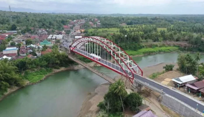 Jembatan Andalan Pacongkang dan Jalan 500 Km Bukti Keberhasilan Andi Sudirman di Sulsel