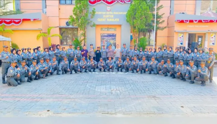 Wakili Kasatpol PP Makassar, Kabid Satlinmas Buka kegiatan Peraturan Baris-berbaris dan yel-yel Satlinmas Tamalate