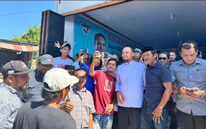 Resmikan Posko Relawan di Jeneponto, Andi Sudirman Paparkan Hasil Pembangunan