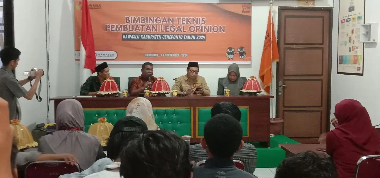 Bawaslu Jeneponto Bimtek Pembuatan Legal Opinion