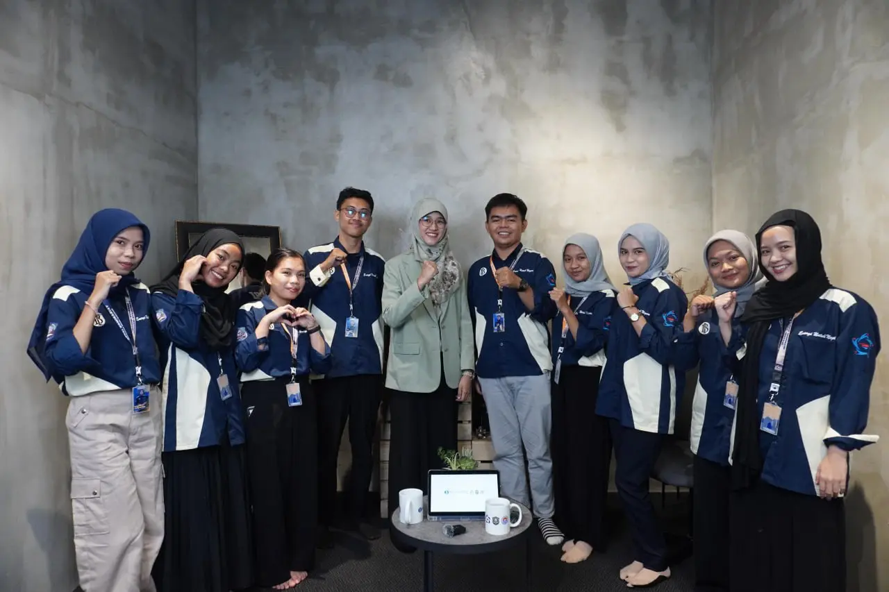 Podcast with GenBI: Hadapi Cyberbullying dan Raih Prestasi Melalui Organisasi 2 Podcast with GenBI: Hadapi Cyberbullying dan Raih Prestasi Melalui Organisasi