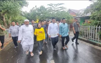 Hujan Turun saat Kedatangan Danny Pomanto di Masjid Tua Sanrobone Takalar, Begini Harapan Warga 3 Hujan Turun saat Kedatangan Danny Pomanto di Masjid Tua Sanrobone Takalar, Begini Harapan Warga