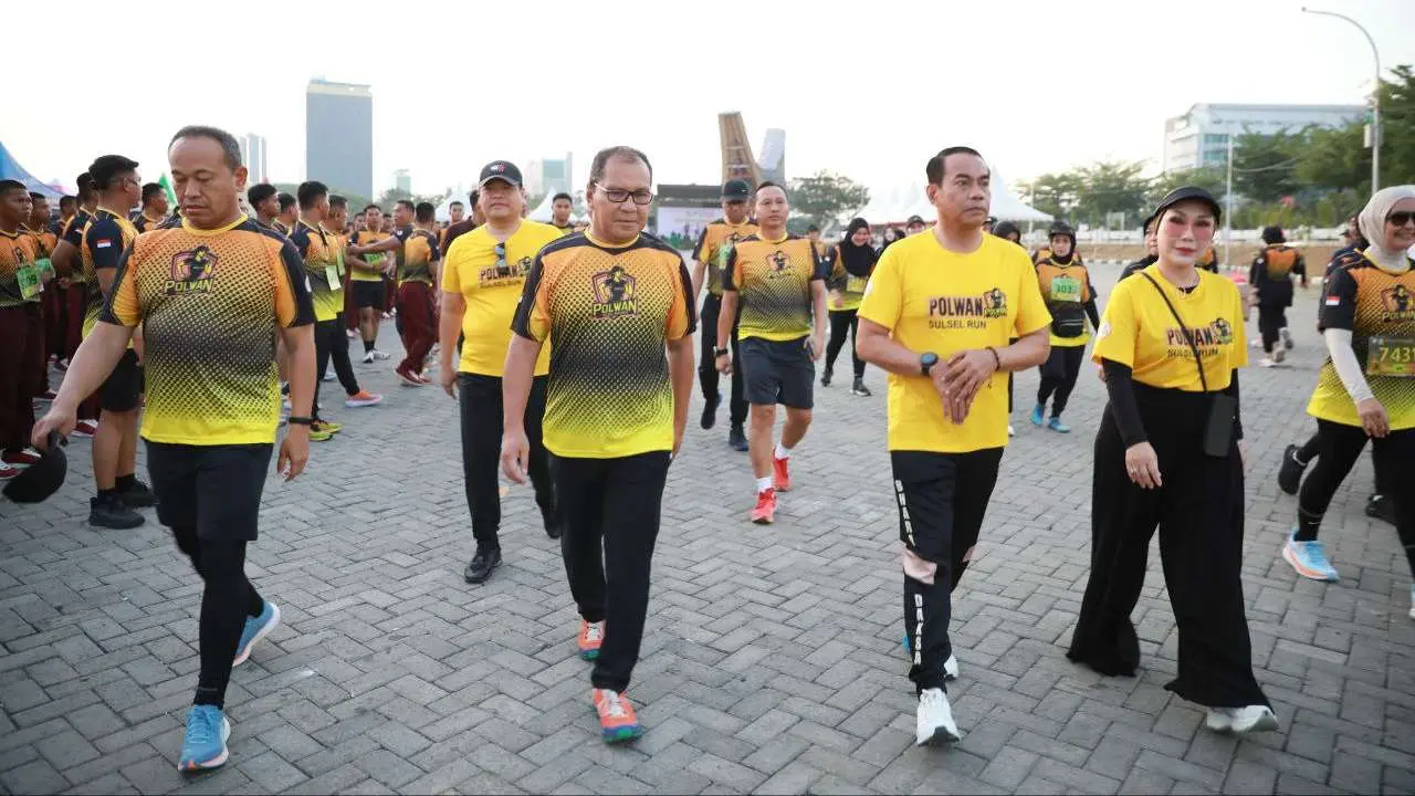Danny Pomanto Dampingi Kapolda Lepas Peserta Polwan Sulsel Run 2024