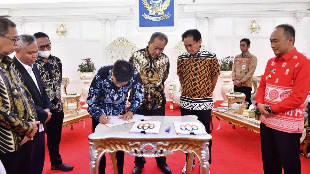 Prof Zudan: Catatan Sejarah, Pemprov Sulsel - Pemkab Lutim Kini Miliki Perusahaan Tambang Nikel