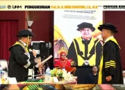 Rektor UNM Kukuhkan Ketua Pengadilan Tinggi DKI Jakarta sebagai Guru Besar