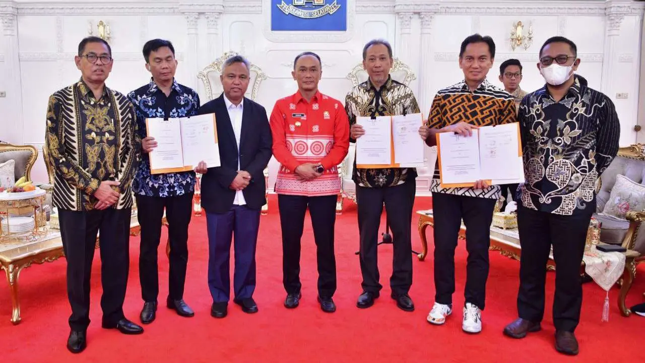 Prof Zudan: Catatan Sejarah, Pemprov Sulsel - Pemkab Lutim Kini Miliki Perusahaan Tambang Nikel