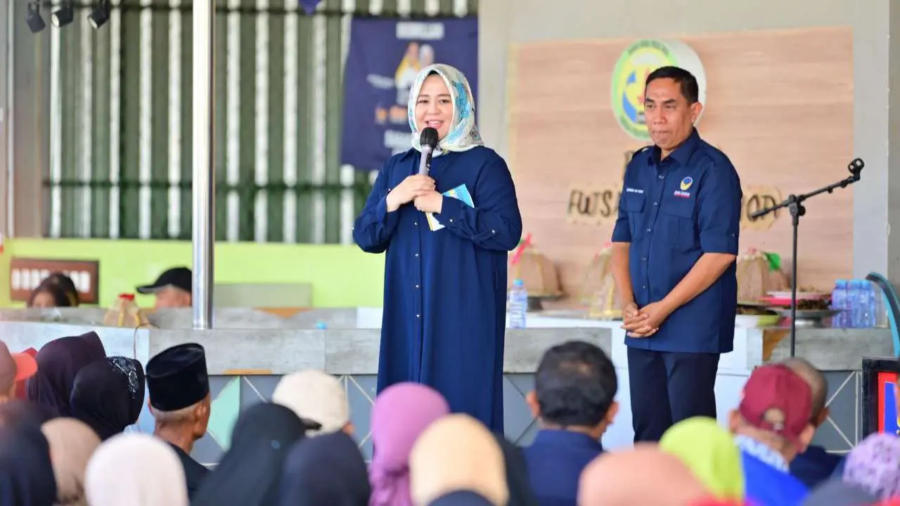 Kembali Kunjungi Takalar, Fatmawati Silaturahmi dengan Nelayan-Petani Perempuan