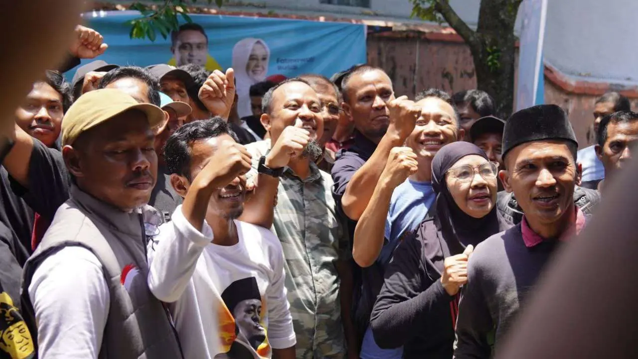 Bangun Konektivitas Jalan Luwu Raya-Toraja, Kerja Nyata Andi Sudirman Dinikmati Warga Hingga Pelosok 2 Bangun Konektivitas Jalan Luwu Raya - Toraja, Kerja Nyata Andi Sudirman Dinikmati Warga Hingga Pelosok