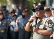 Plt Kasatpol Makassar Bekali Personel keterampilan dasar Penanggulangan Kebakaran