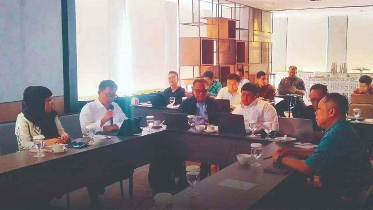 Kepala DLH Rakor Bersama Kemenkomarvest, Kementerian Teknis dan Kejagung untuk Mendukung Realisasi PSEL Makassar