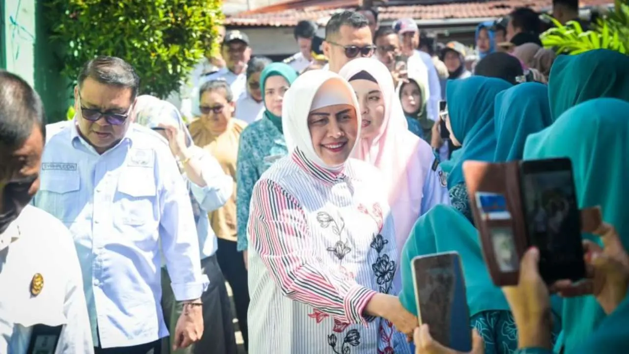 Dampingi Ketua TP PKK, Kadis PPKB Makassar Sebut Stunting bukan hanya masalah kesehatan, tetapi juga masa depan generasi