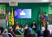 Danny Pomanto dan Pengurus Muhammadiyah Salat Ashar Berjemaah di Pusat Dakwah Muhammadiyah Makassar