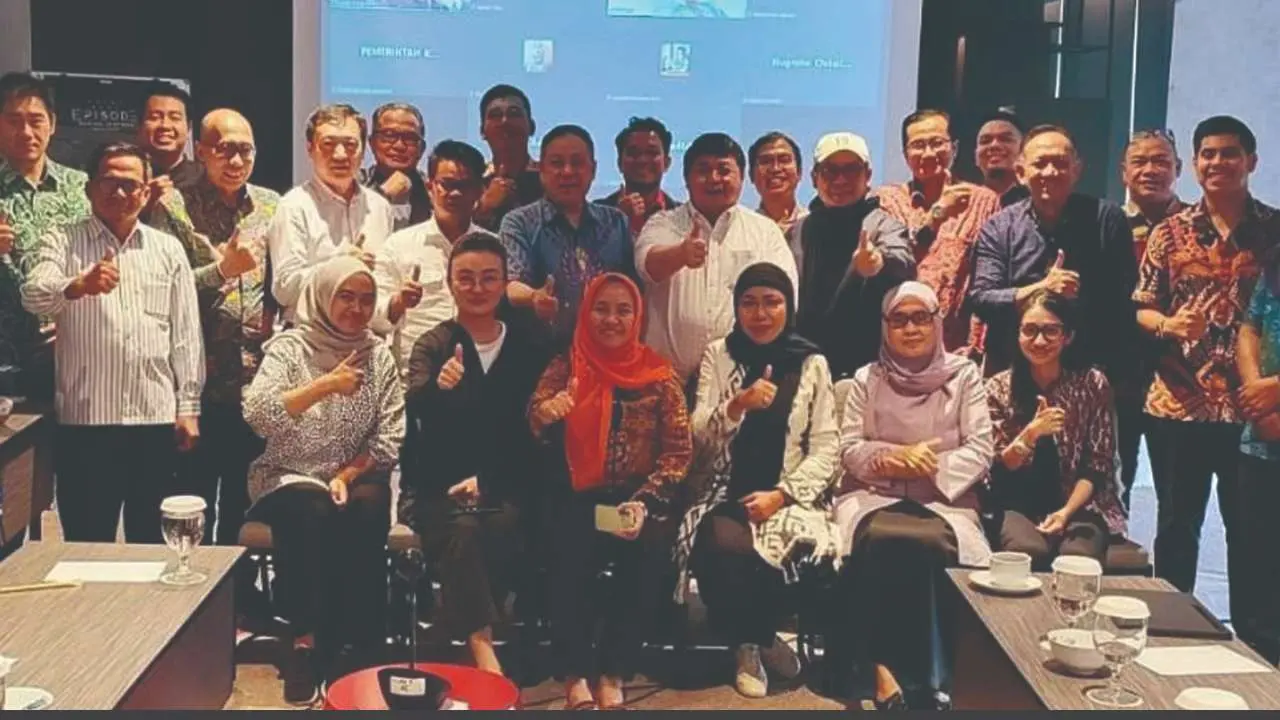 Kepala DLH Rakor Bersama Kemenkomarvest, Kementerian Teknis dan Kejagung untuk Mendukung Realisasi PSEL Makassar