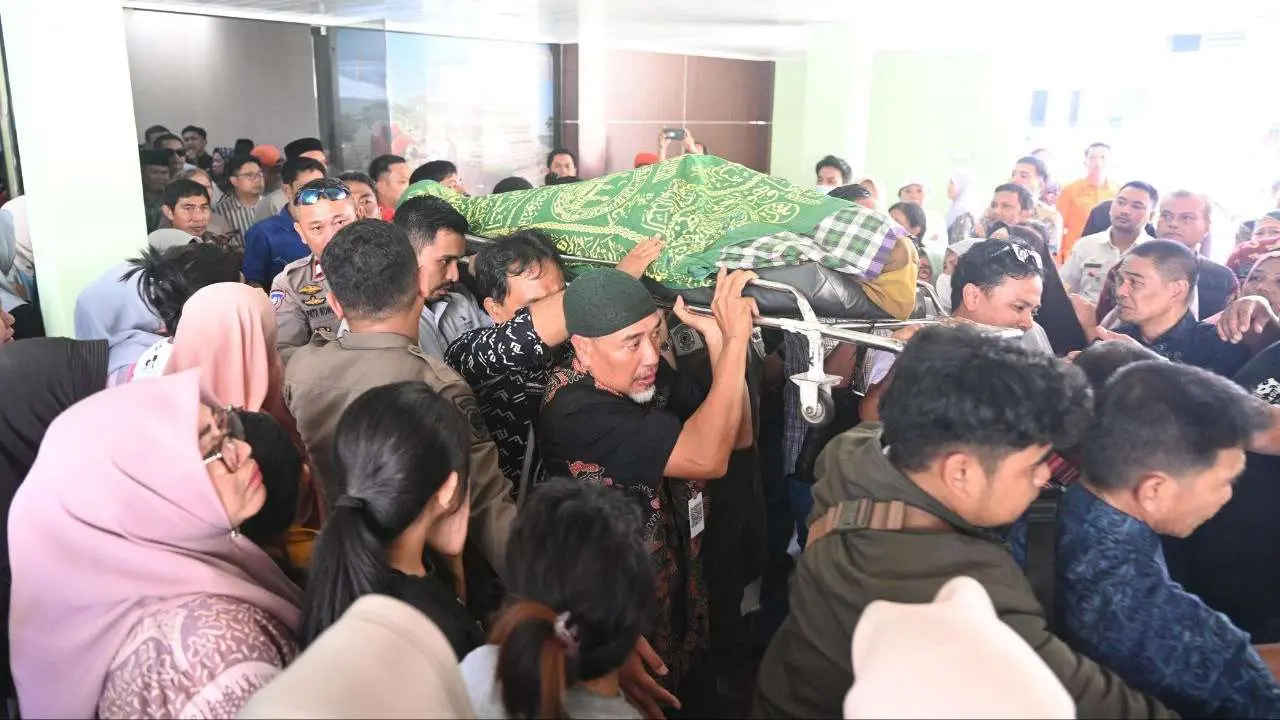 Wali Kota dan Warga Makassar Berduka, Camat Ujung Pandang Berpulang