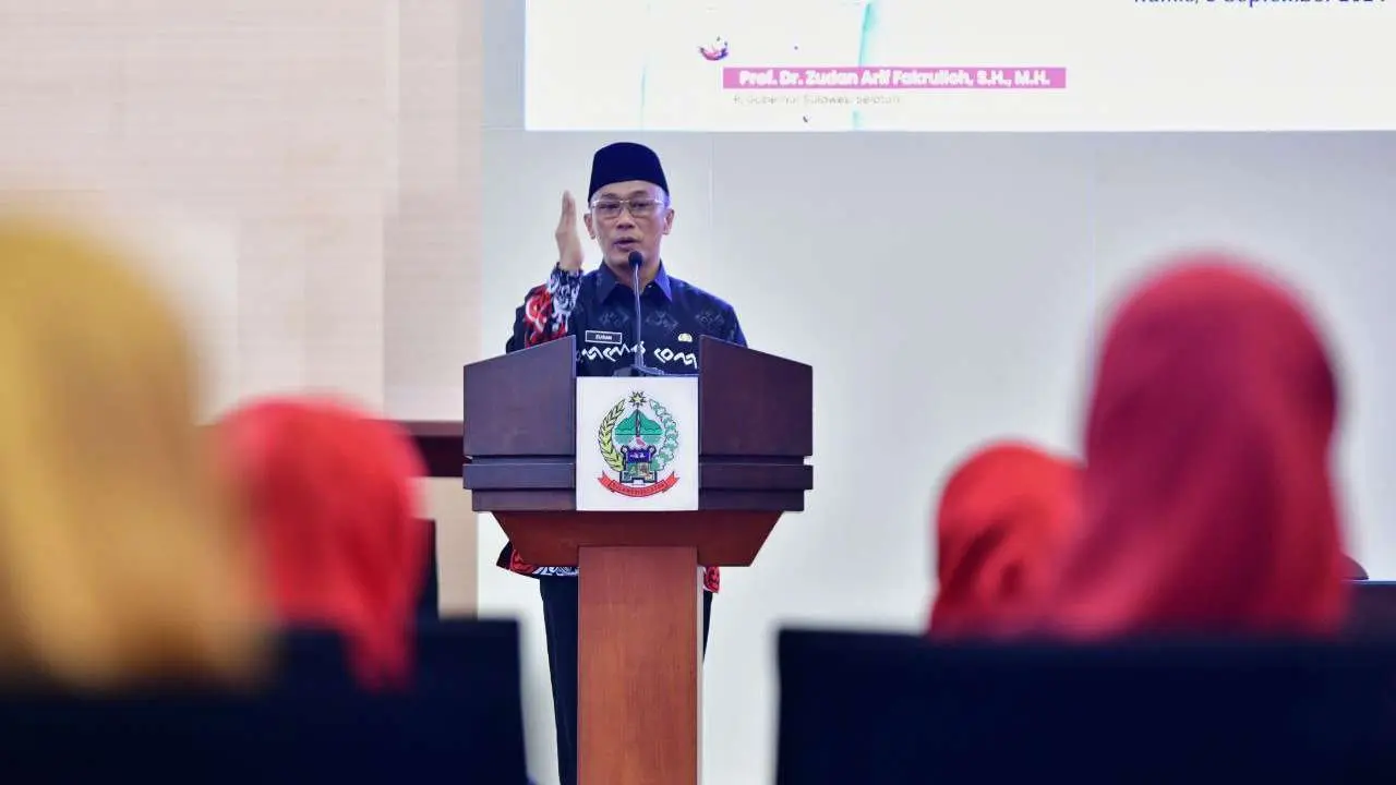 Lantik 24 Pejabat Fungsional Lingkup Pemprov Sulsel, Pj Gubernur Prof Zudan Harap Fokus Peningkatan Keahlian