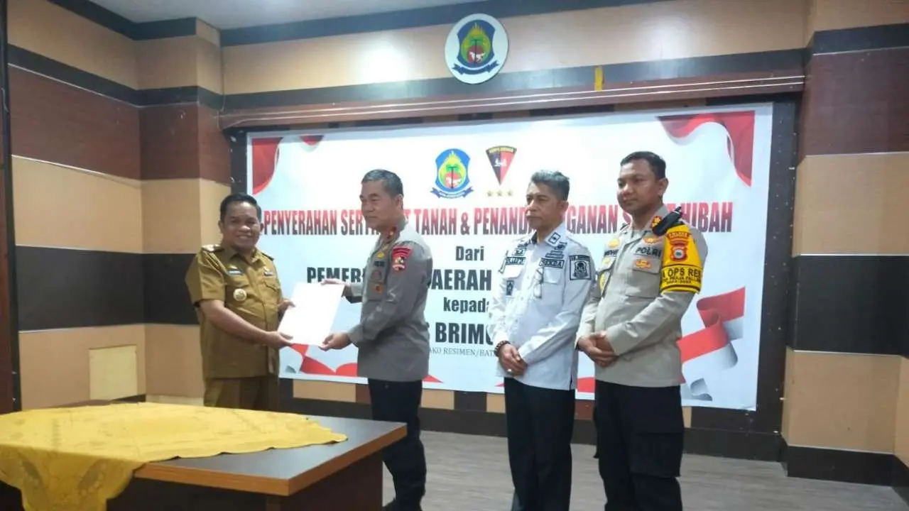 Danpas Brimob II Korps Brimob Polri Terima Tanah Hibah Pembangunan Mako Brimob di Boyong Jeneponto