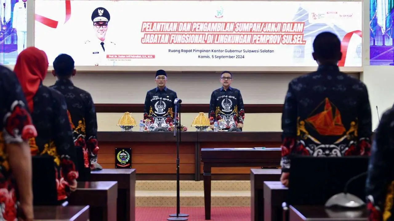 Lantik 24 Pejabat Fungsional Lingkup Pemprov Sulsel, Pj Gubernur Prof Zudan Harap Fokus Peningkatan Keahlian