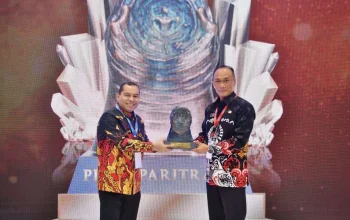 Raih Penghargaan Paritrana Award, Prof Zudan Ucapkan Terima Kasih ke Disnakertrans dan OPD yang Beri Perlindungan Pekerja