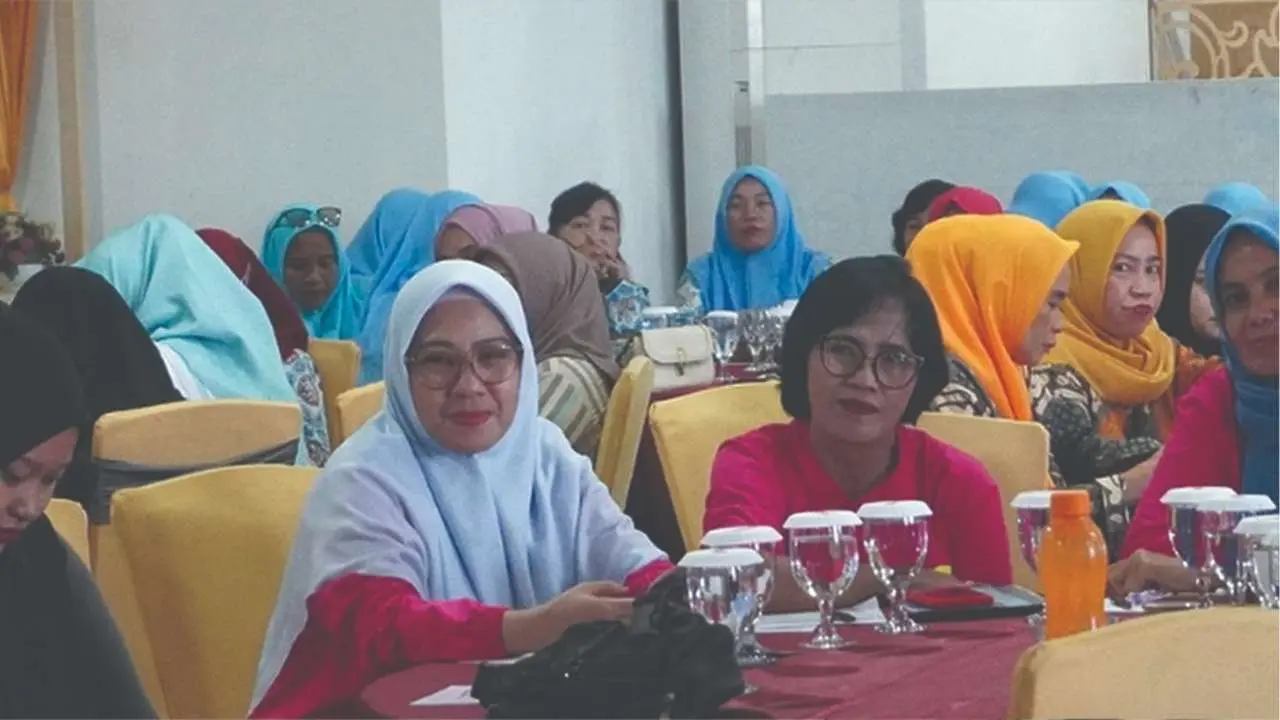 Plt Kepala DPPKB Makassar Harap Lewat Aplikasi Sikede Proses Pengumpulan Data dan Pelaporan Kinerja Lebih Efisien-Akurat 2 Plt Kepala DPPKB Makassar Harap Lewat Aplikasi Sikede Proses Pengumpulan Data dan Pelaporan Kinerja Lebih Efisien-Akurat