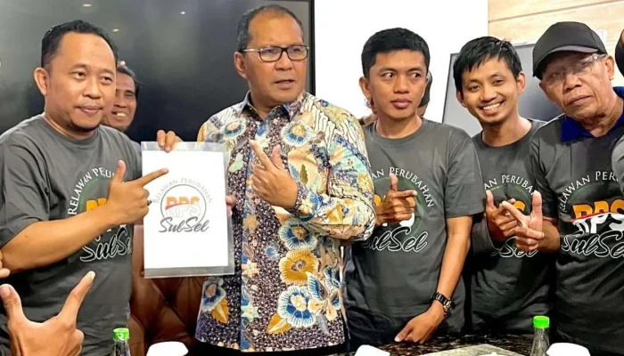 RPS Apresiasi Penghargaan Tokoh Peduli Masyarakat Pesisir yang Diterima Danny