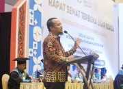 Andi Sudirman Hadiri Rapat Senat Terbuka Luar Biasa Universitas Kristen Indonesia Paulus Makassar