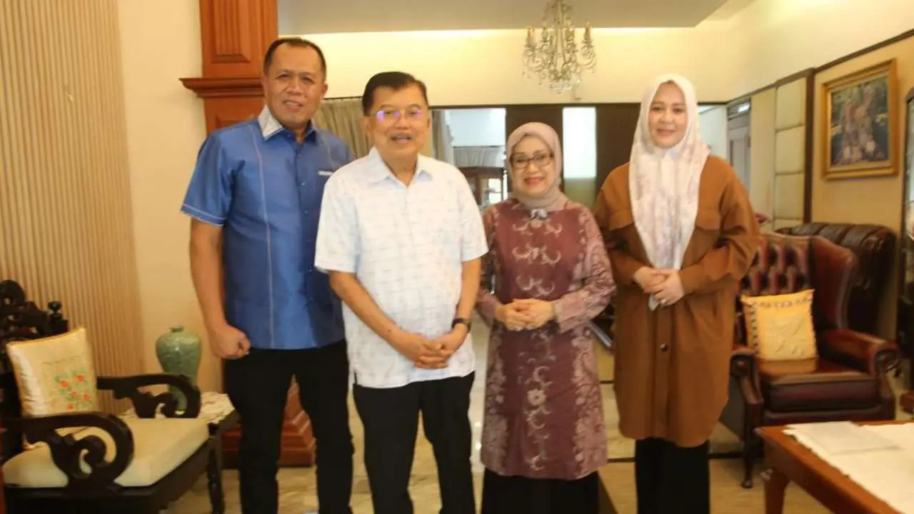 Selain Keliling Temui Warga, Fatmawati juga Mappatabe’ ke Sesepuh Sulsel Jusuf Kalla