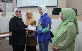 Ketua TP PKK Makassar Dorong Kolaborasi Dinkes-Kader Dapur Sehat Atasi Stunting 10 Ketua TP PKK Makassar Dorong Kolaborasi Dinkes-Kader Dapur Sehat Atasi Stunting