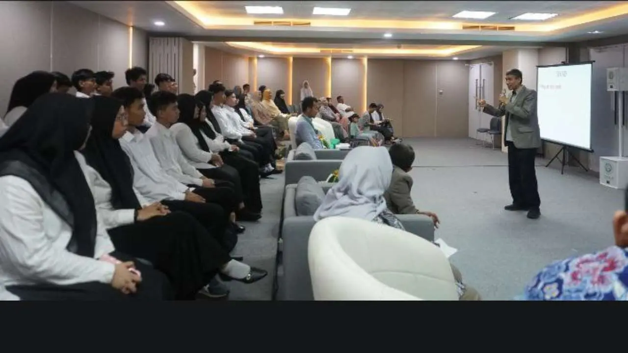 Gelar POMB, Kalla Institute Resmi Sambut Mahasiswa Baru 2024/2025