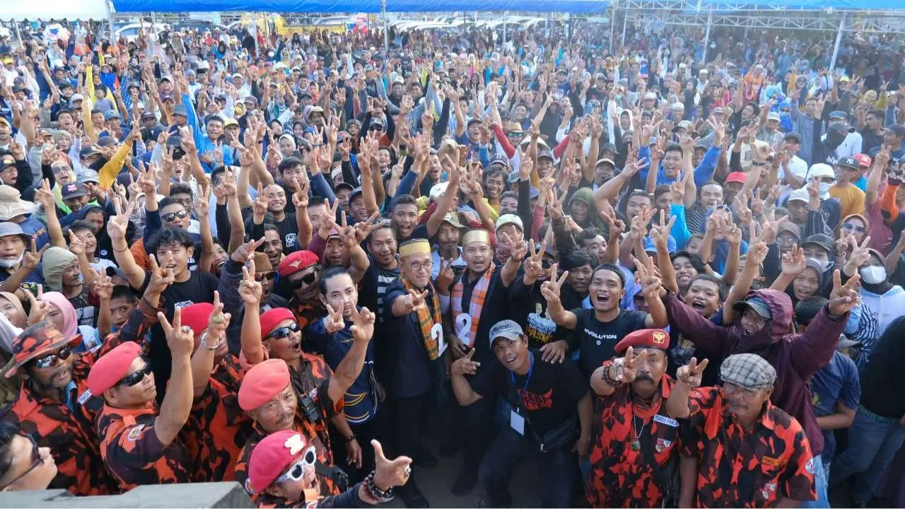 Dukungan Terus Mengalir Jelang Pilkada, Ribuan Massa Hadir di Kampanye PASMI di Hati di Desa Bululoe Jeneponto