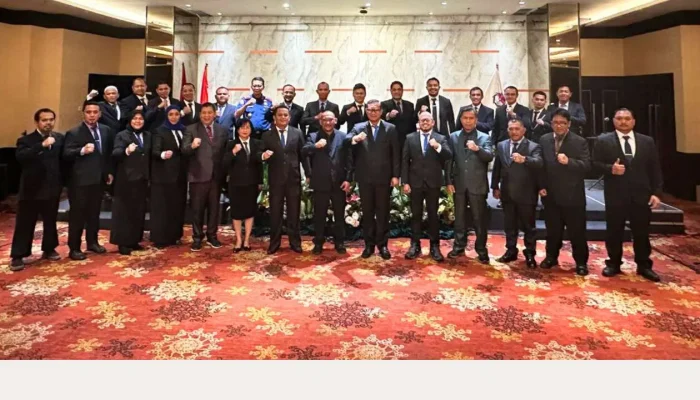 Hasanuddin, Kadisdamkar Makassar Resmi Dilantik sebagai Ketum APKARI