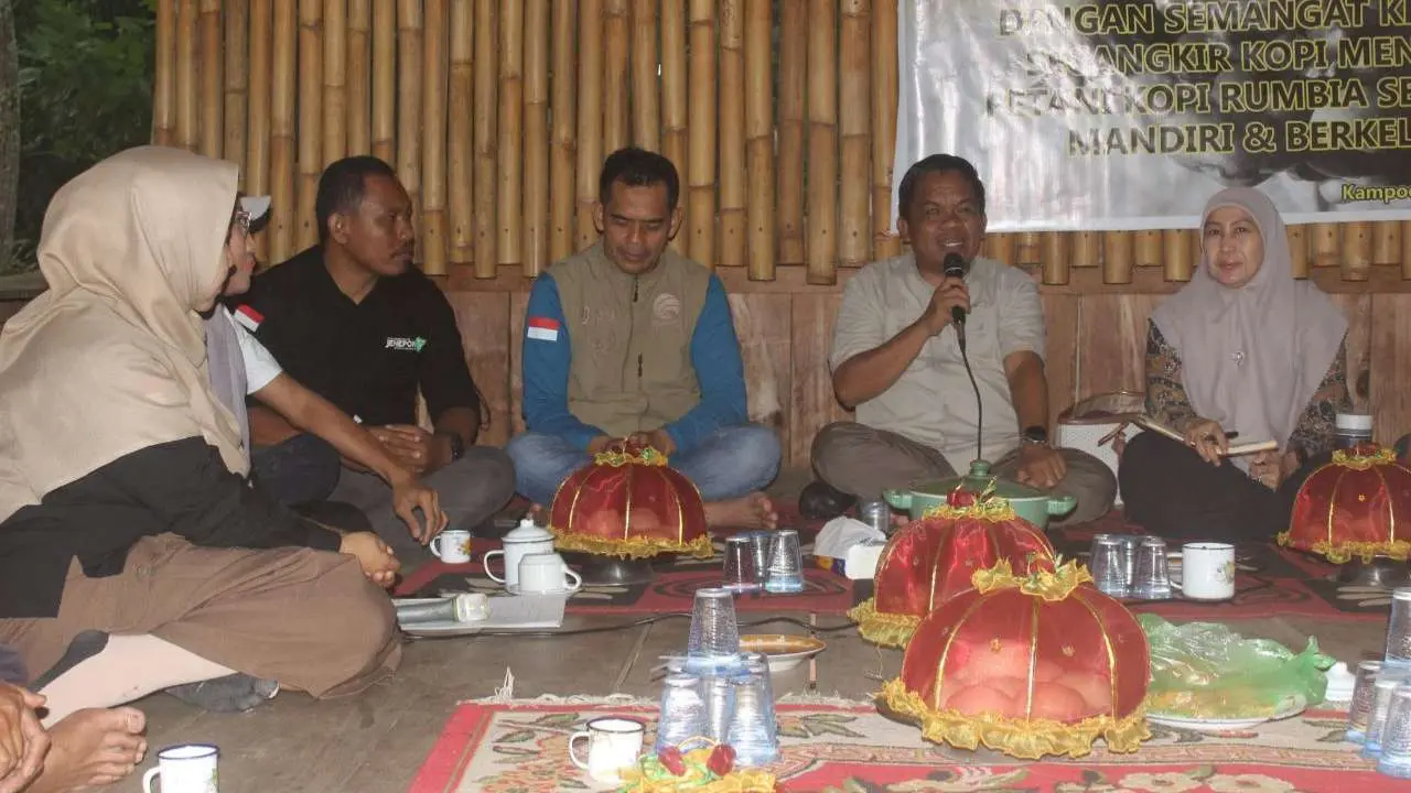 Pj Bupati Jeneponto Hadiri Pembinaan Indikasi Geografis Kopi Arabica Rumbia 