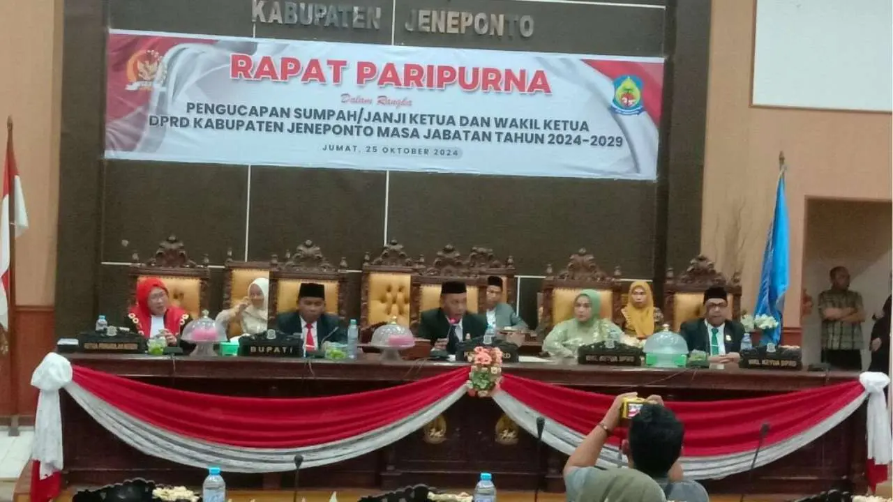 Resmi, Didis Suryadi jadi Ketua DPRD & Irmawati Wakil Ketua I DPRD Jeneponto 2024-2029, Ini Pesan Pj Bupati 2 Resmi, Didis Suryadi jadi Ketua DPRD & Irmawati Wakil Ketua I DPRD Jeneponto 2024-2029, Ini Pesan Pj Bupati