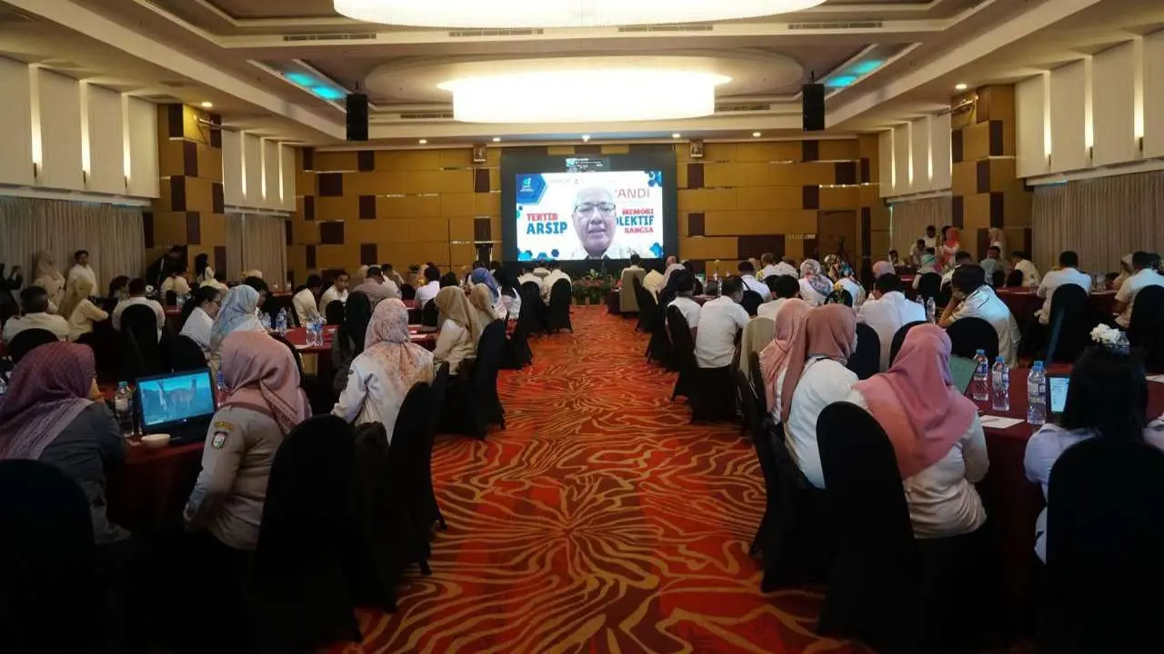 Kadis Kearsipan Dampingi Pjs Wali Kota Launching dan Bimtek Aplikasi SRIKANDI