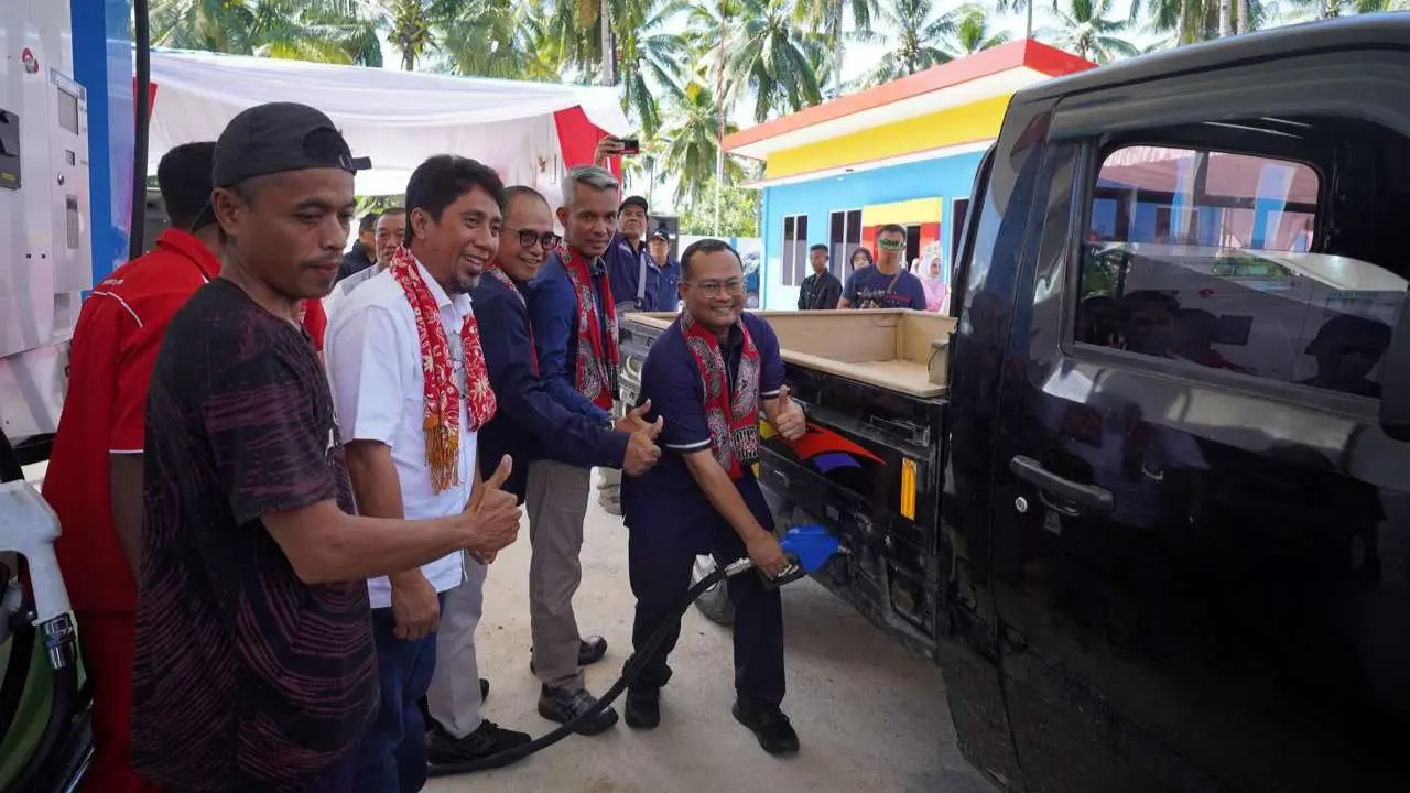 Pertamina Resmikan 40 Titik BBM Satu Harga di Indonesia, Penuhi Kebutuhan Energi Masyarakat Sulawesi 2 Pertamina Resmikan 40 Titik BBM Satu Harga di Indonesia, Penuhi Kebutuhan Energi Masyarakat Sulawesi