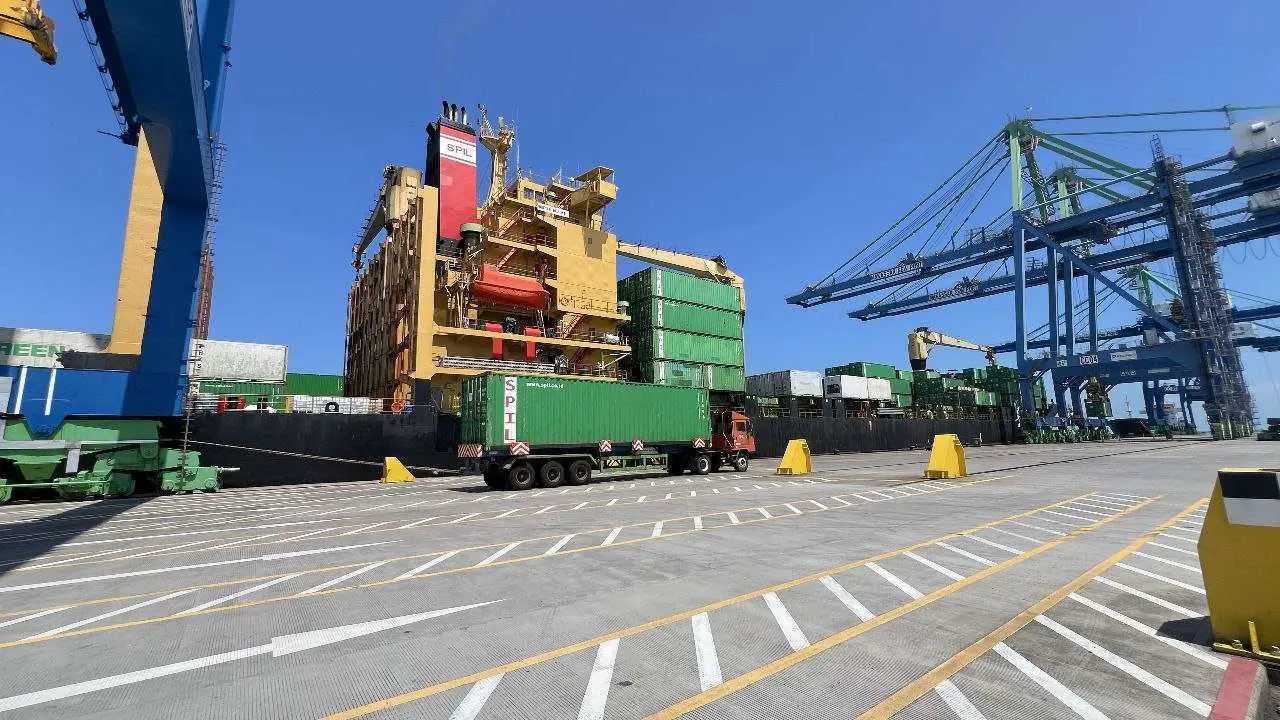 Pembangunan MNP Langkah Signifikan Tingkatkan Infrastruktur Pelabuhan di Indonesia