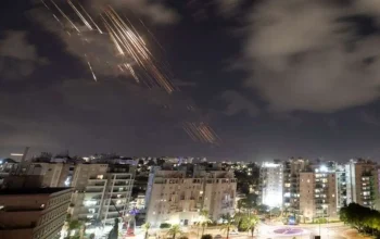 180 Rudal Iran Diluncurkan ke Tel Aviv, Sirene Israel Meraung