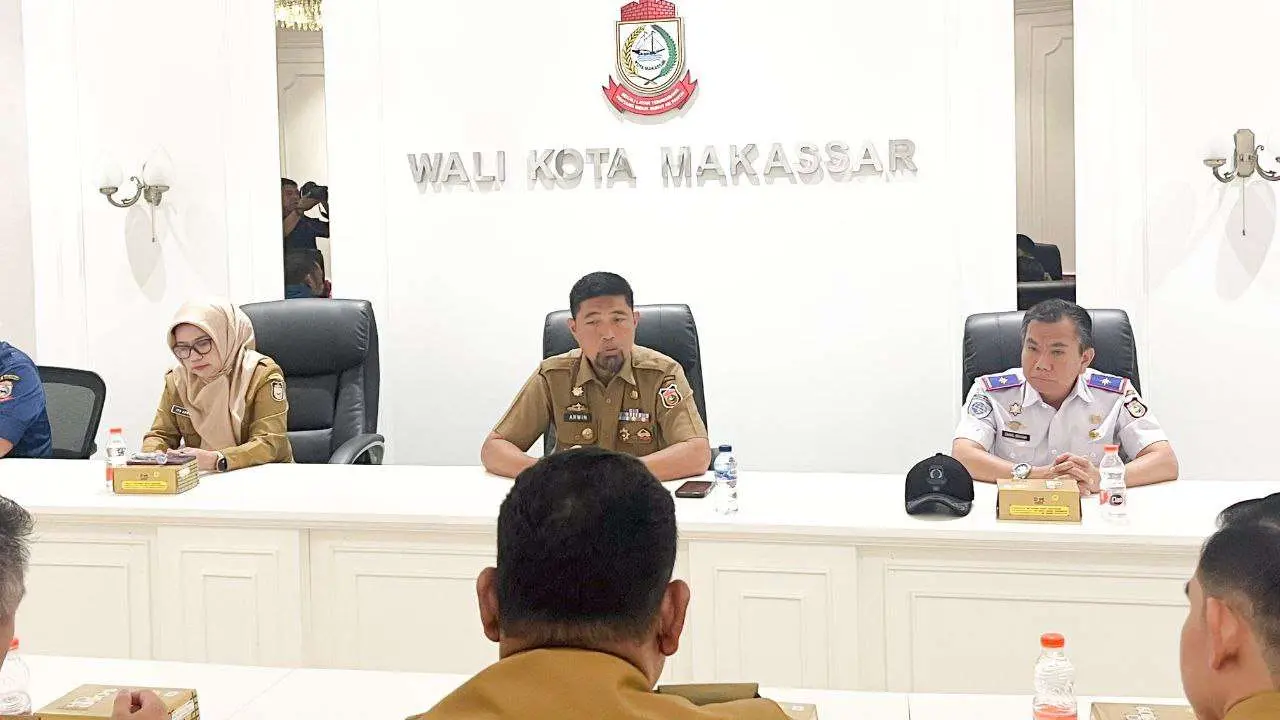 Rakor Penanganan Gepeng Dihadiri Kadishub Makassar 2 Rakor Penanganan Gepeng Dihadiri Kadishub Makassar
