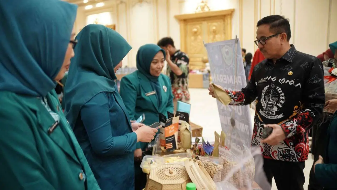 Puncak HKG PKK ke-52: Siap Sukseskan Program-program Pemerintah 3 Puncak HKG PKK ke-52: Siap Sukseskan Program-program Pemerintah