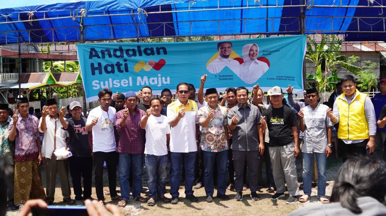 Ratusan Warga Selayar Sambut Antusias Kampanye Andi Sudirman Sulaiman 2 Ratusan Warga Selayar Sambut Antusias Kampanye Andi Sudirman Sulaiman
