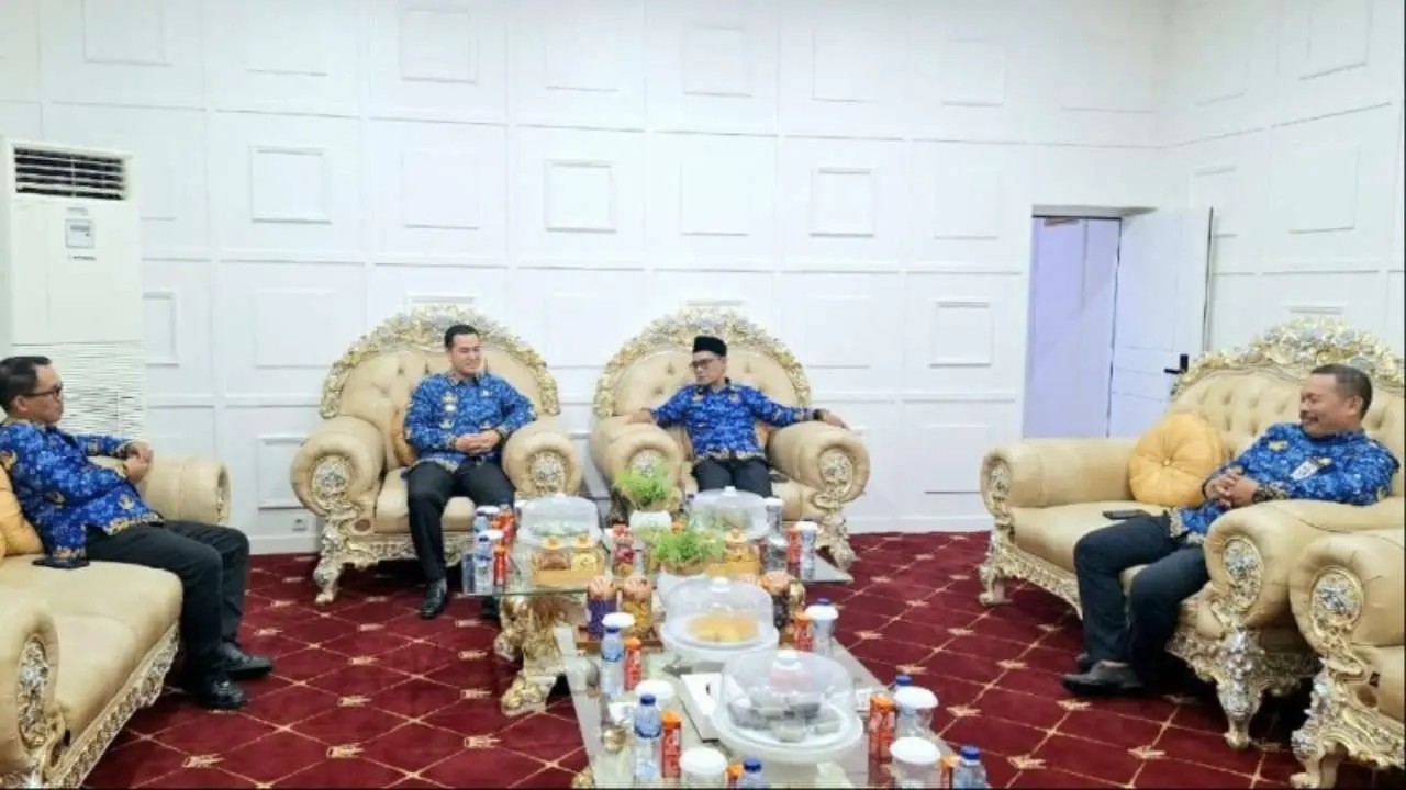 Bupati Pangkep Silaturahmi ke Kemenag Sulsel