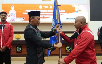 Lepas Kontingen Popnas, Pj Gubernur Prof Zudan Harap Atlet Jaga Marwah Sulsel