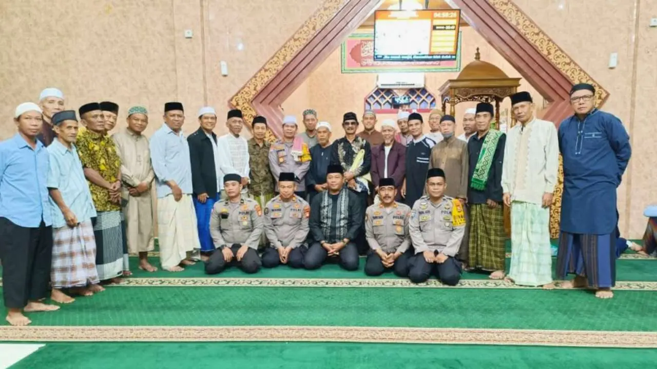 Polrestabes Makassar Tingkatkan Sinergi Melalui Safari Subuh di Biring Romang