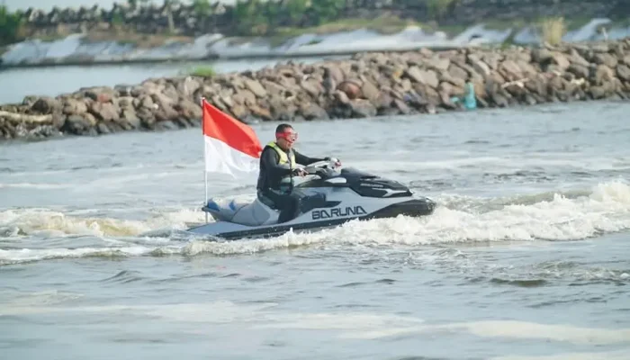Panglima TNI Resmikan Kejuaraan Jetski 2024, Pecahkan Rekor MURI, dan Peduli Lingkungan di Pulau Kelor