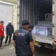 Kapolsek Awasi Distribusi Logistik Pemilu 2024 di PPK Ujung Pandang