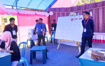 Pantauan Pilkada di Wajo, Sultan Rakib: Proses Pemungutan Suara Berjalan Lancar 7 Pantauan Pilkada di Wajo, Sultan Rakib: Proses Pemungutan Suara Berjalan Lancar