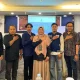 KPU Sulsel Berikan Sertifikat Akreditasi kepada Lembaga Pemantau dan Survei Pilkada 2024