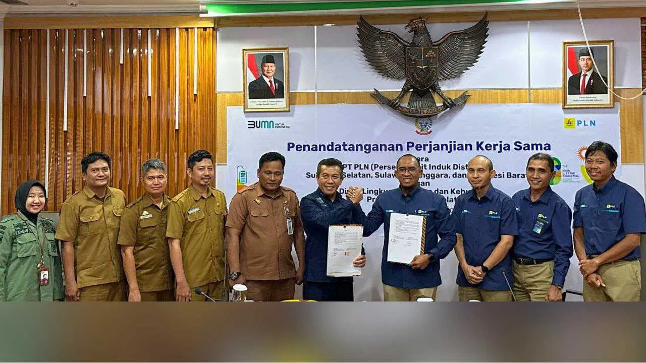 PLN dan DLHK Sulsel Bersinergi Hadirkan Listrik ke Desa Pakeng dan Rajang