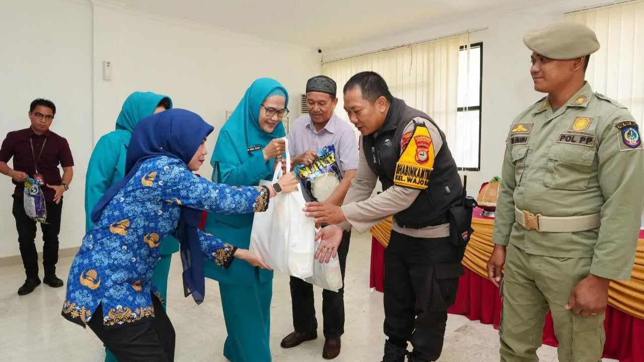 Ninuk Zudan Ajak PKK Sulsel Tingkatkan Komitmen di Rakorda 2024 2 Ninuk Zudan Ajak PKK Sulsel Tingkatkan Komitmen di Rakorda 2024